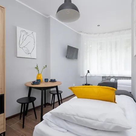 Stylowe Typu Na Parterze W Centrum Katowic Blisko Rynku By Renters Apartment Katowice