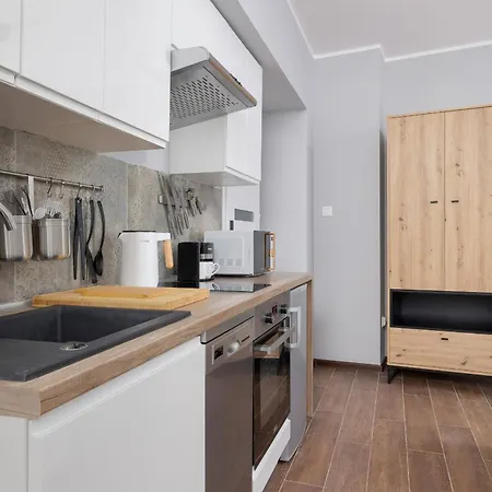 Stylowe Typu Na Parterze W Centrum Katowic Blisko Rynku By Renters *
