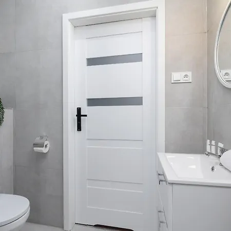 Apartment Stylowe Typu Na Parterze W Centrum Katowic Blisko Rynku By Renters
