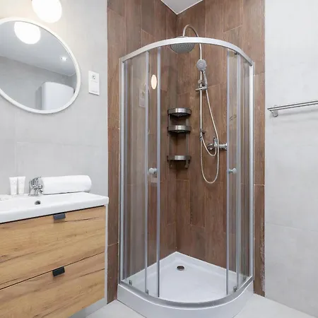 Apartment Stylowe Typu Na Parterze W Centrum Katowic Blisko Rynku By Renters *