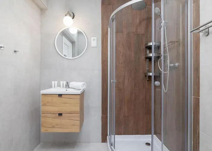 Stylowe Typu Na Parterze W Centrum Katowic Blisko Rynku By Renters شقة *