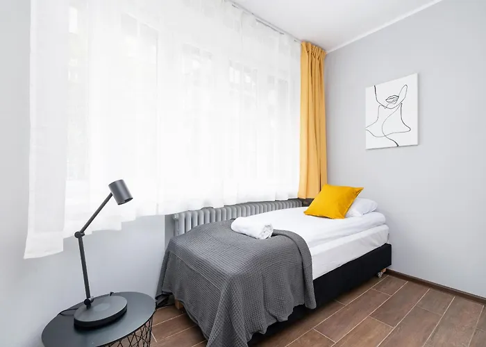 شقة Stylowe Typu Na Parterze W Centrum Katowic Blisko Rynku By Renters كاتوفيتسه