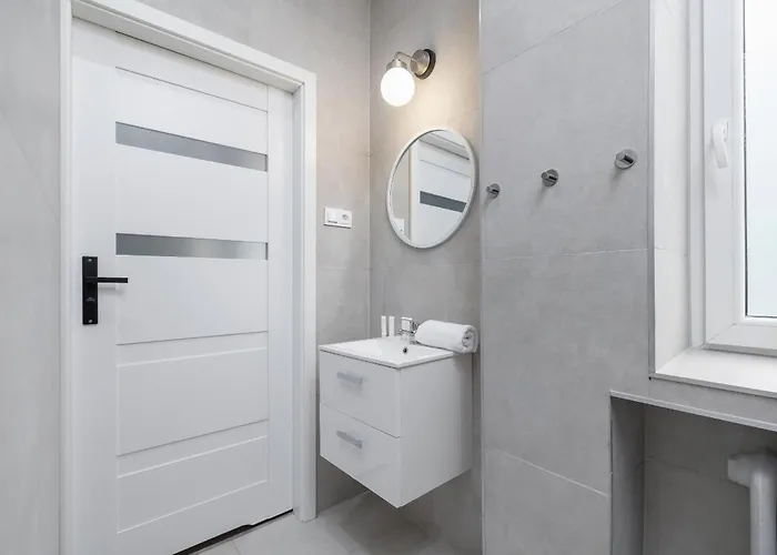 Stylowe Typu Na Parterze W Centrum Katowic Blisko Rynku By Renters *