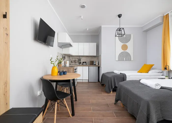 Stylowe Typu Na Parterze W Centrum Katowic Blisko Rynku By Renters * كاتوفيتسه