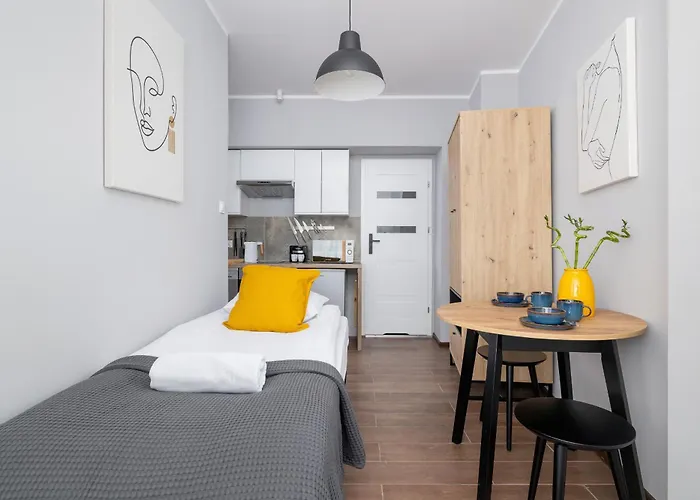 Stylowe Typu Na Parterze W Centrum Katowic Blisko Rynku By Renters * كاتوفيتسه